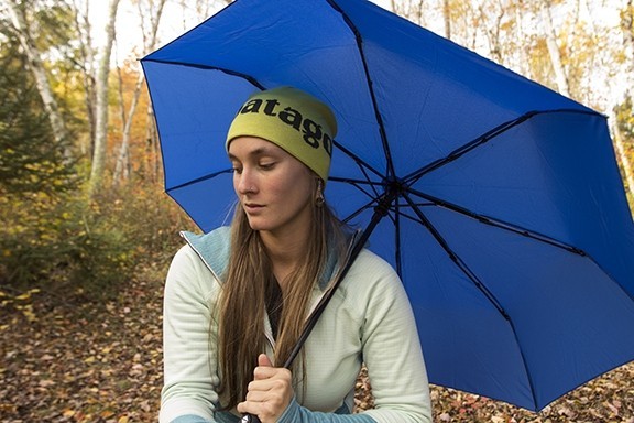 kolumbo travel umbrella - this model is so portable, it&#039;s always easy to take along in both...