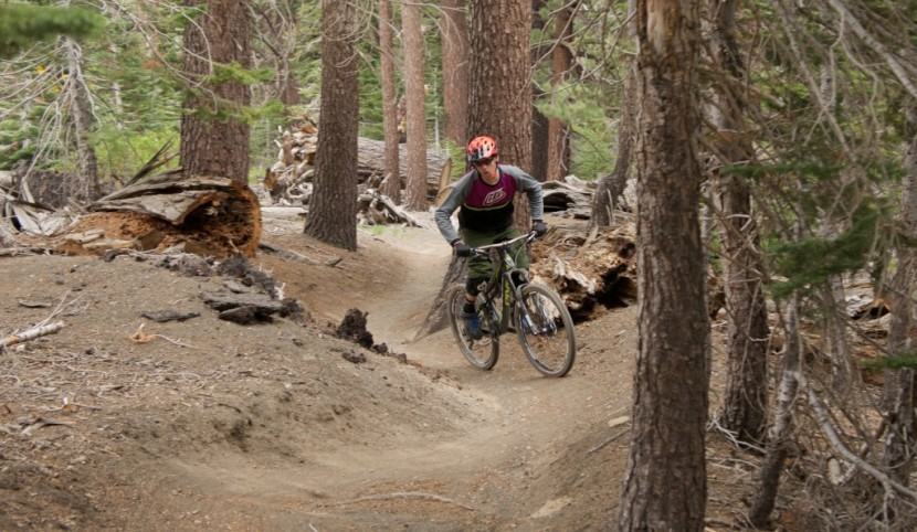 bell super 2 mips - luke lydiard cranks out of the saddle in the bell super 2 mips.