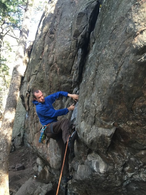 black diamond alpine start - due to seams that don&#039;t stretch, the alpine start did not live up to...