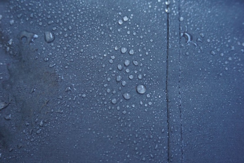 canada goose kensington parka - the dwr coating on the fabric did a better job at repelling...