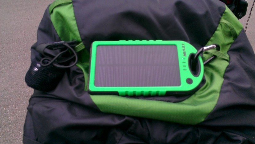 levin dual usb port 6000mah panel - testing the solar panels on a backpacking trip in olympic national...