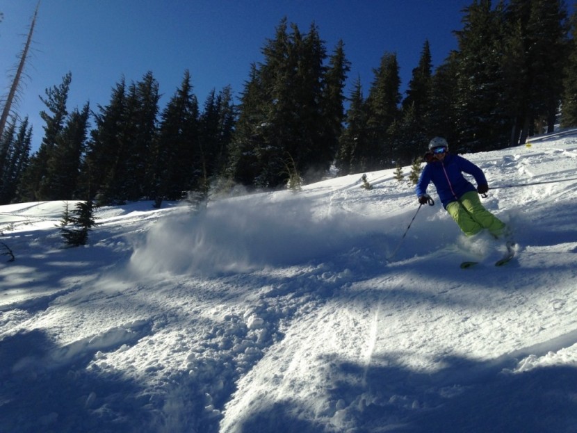 dynastar cham 2.0 97 for women - jessica haist with a perma-grin on this powder day on the chams.