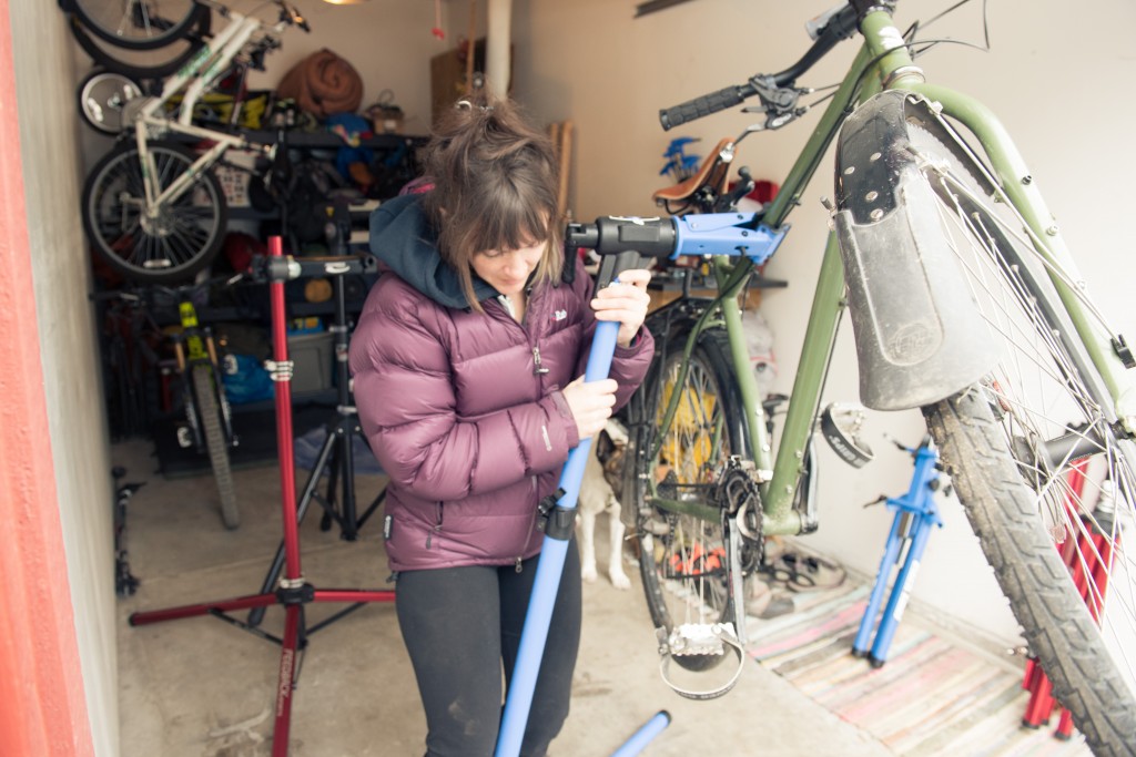 Park Tool PCS-10.3 Deluxe Home Mechanic Repair Stand review - BikeRadar
