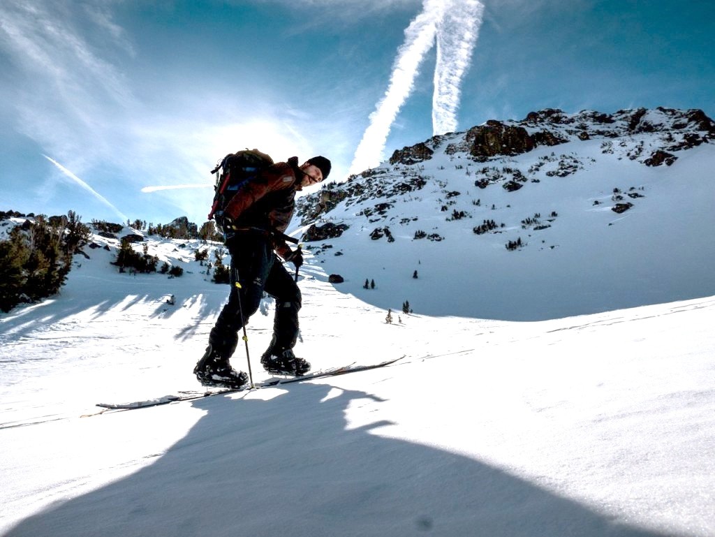 splitboard - testing the jones solution on carson pass.