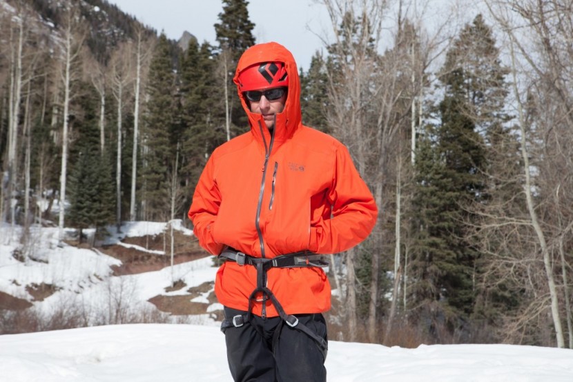 mountain hardwear torsun - this jacket included two large handwarmer pockets, despite being...
