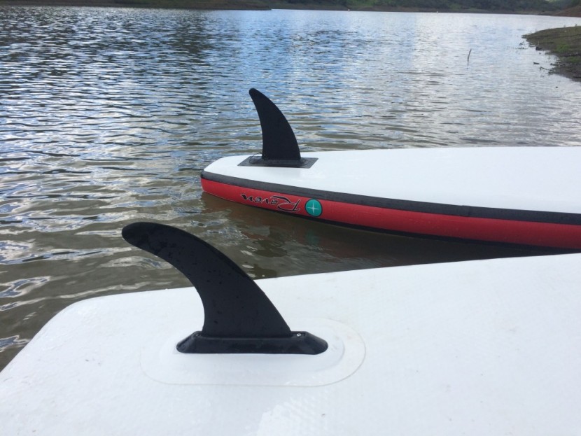 boardworks shubu raven - raven fin in back. jobe fin in front.