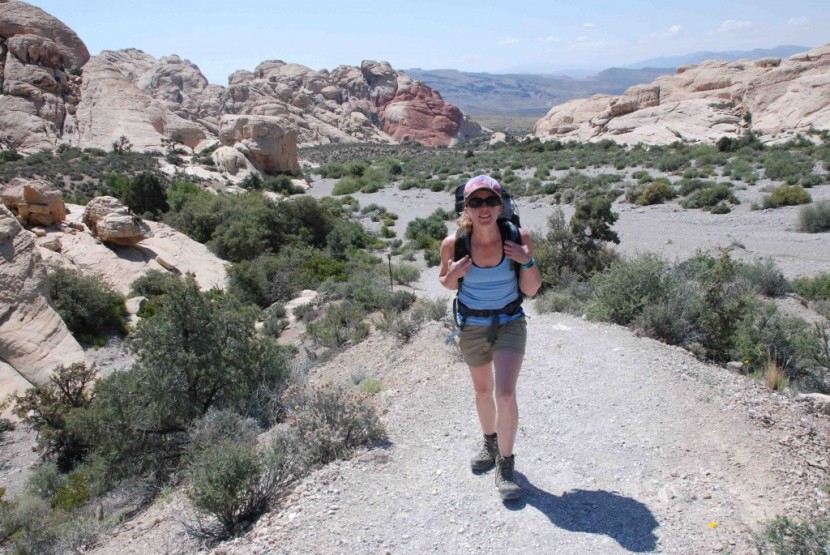 hiking pants women - on a hot day in the desert it is nice to have a breathable pair that...