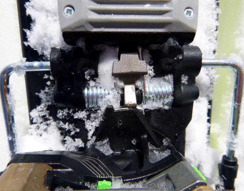 dynafit radical st 2.0 - the heal piece on the no longer needs to be rotated 360 degrees...