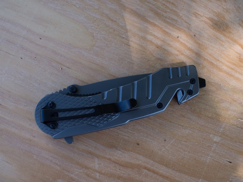 neokut black kryptonite - the neokut knife in stowed, pocket-ready form. the black protrusion...