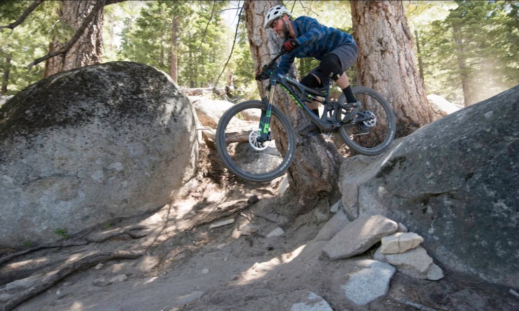 pivot mach 6 x01 2016 - if you can keep your balance in the air, you&#039;re rewarded with a soft...