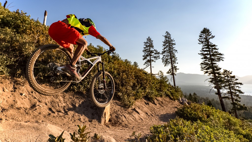 specialized enduro expert x01 2016 - it&#039;s fun looking at your uphill lap times afterwards.