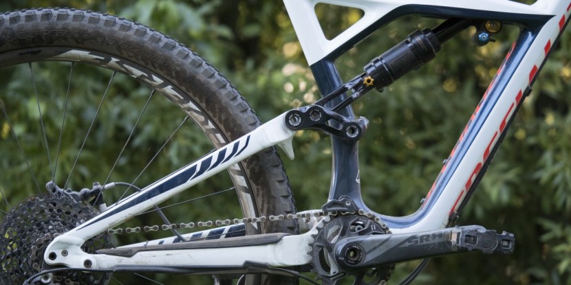 specialized enduro expert x01 2016 - the rear end ride smoothed over the smaller hits but bucked over the...