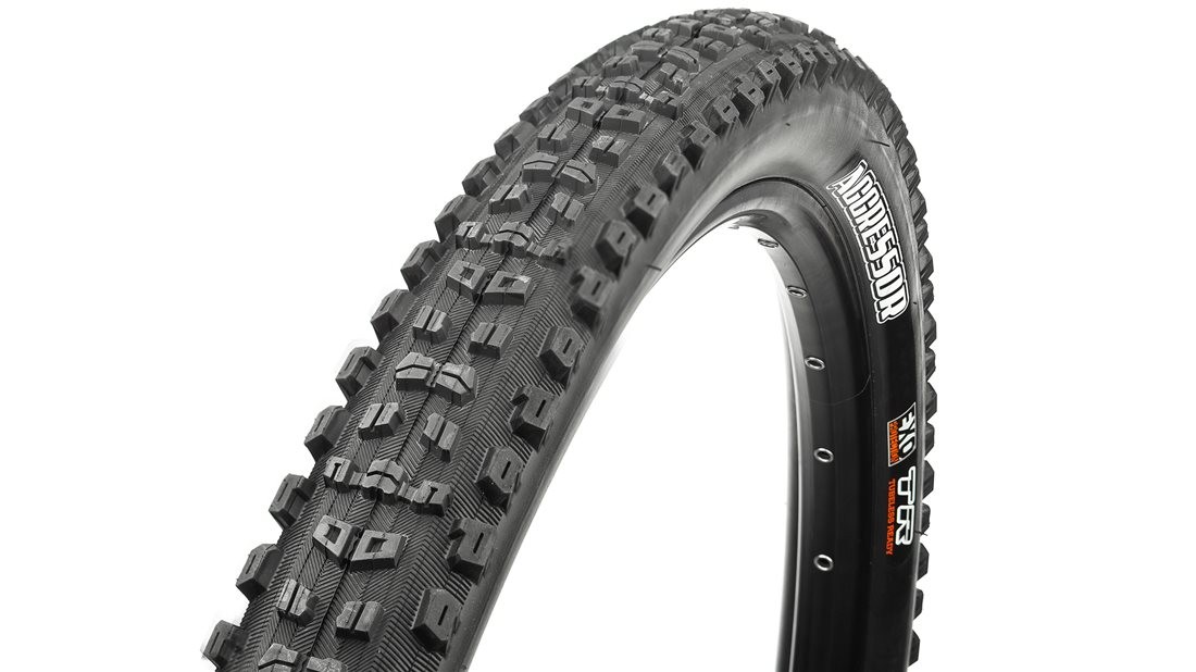maxxis aggressor 2.3 exo mountain bike tire review
