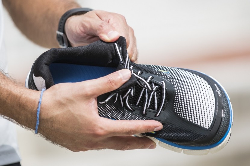 altra torin 2.5 - the altra torin 2.5 has a well cushioned heel collar, but is not an...