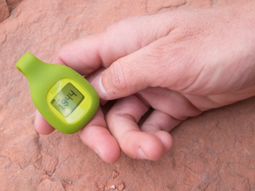 fitbit zip wireless - the simple screen on the fitbit zip wireless is clean and easy to...