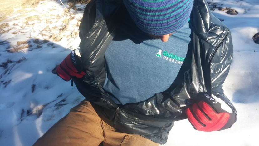 columbia gold 650 turbodown hooded - the &quot;omniheat&quot; lining in the columbia turbodown. it is difficult to...