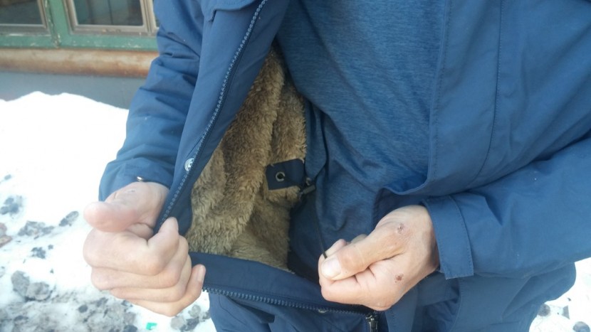 patagonia isthmus parka - this is the interior angle on the waist cinch.