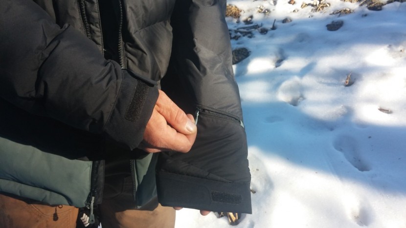 mountain hardwear therminator - this is a pocket on the forearm of the therminator. generally, the...