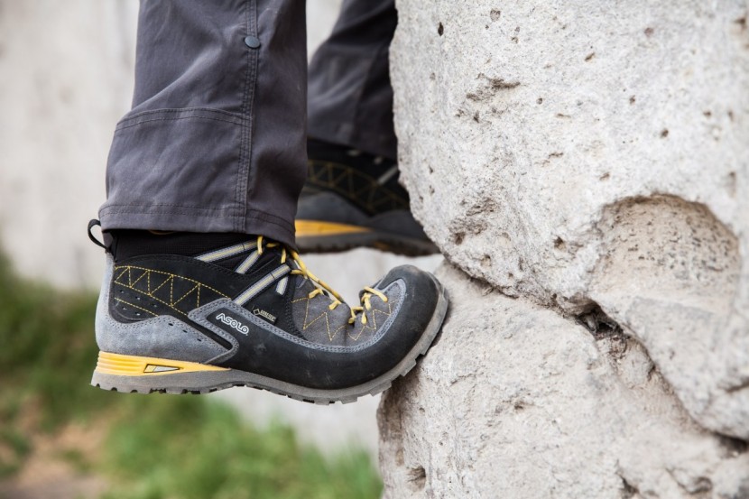 asolo jumla gv - the climbing ability of this hiking boot is similar to that of...