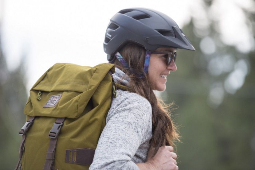 burton tinder - although not the best for laptop protection and storage, the tinder...