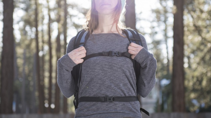 granite gear rift 2 - the rift 2 comes equipped with a sternum strap and a hip belt. both...