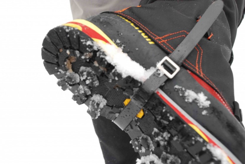 mountain hardwear ascent - the instep strap secures through this buckle via friction as opposed...