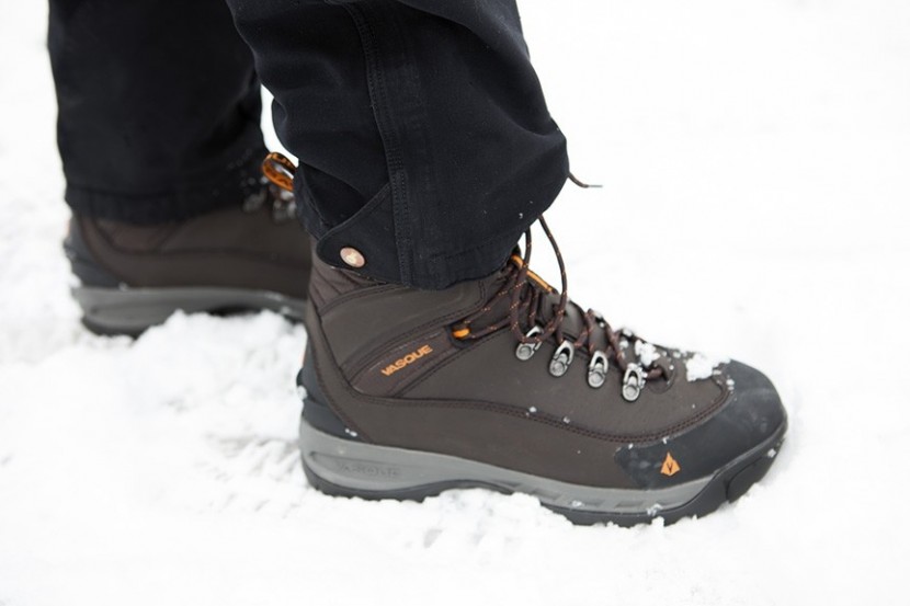 vasque snowburban ii ultradry - the snowburban ultradry are good looking boots in this year&#039;s test...