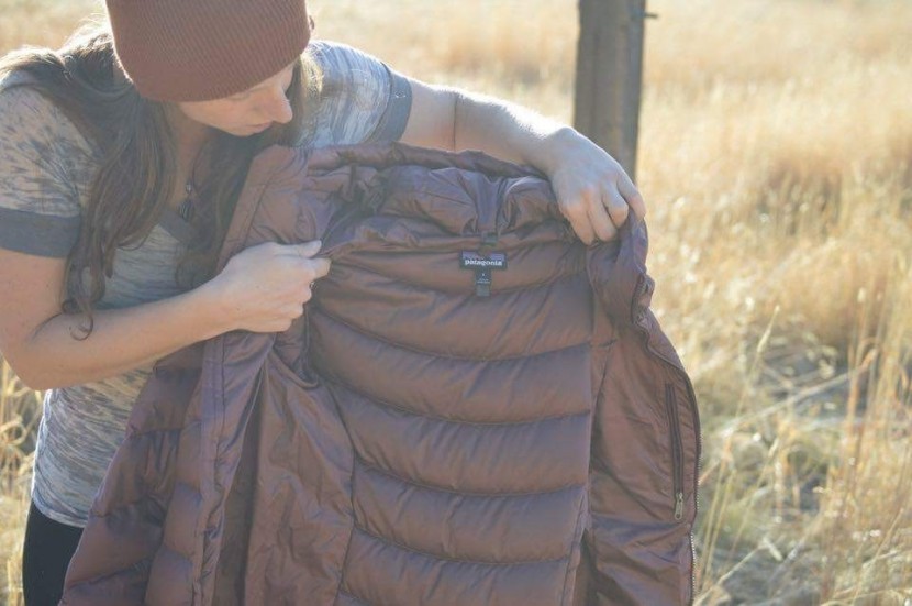 patagonia downtown parka - despite being insulated with plush down, this jacket didn't feel...