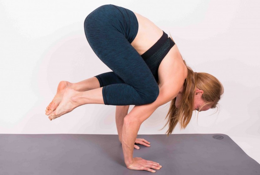 lucy studio hatha capri legging - these leggings fit like a glove, offering support and compression...