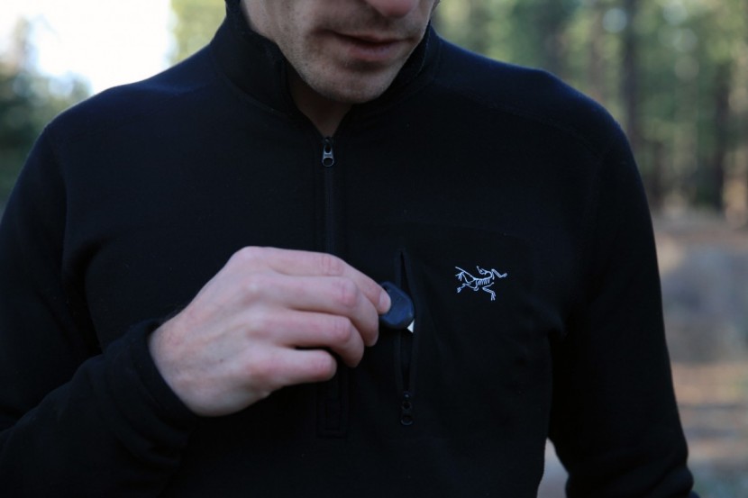 arc&#039;teryx rho ar - the arc&#039;teryx model was the only one to feature a pocket, which was...