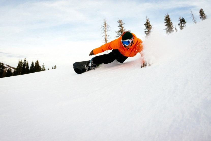 snowboard men - rallying one of the fully cambered options.