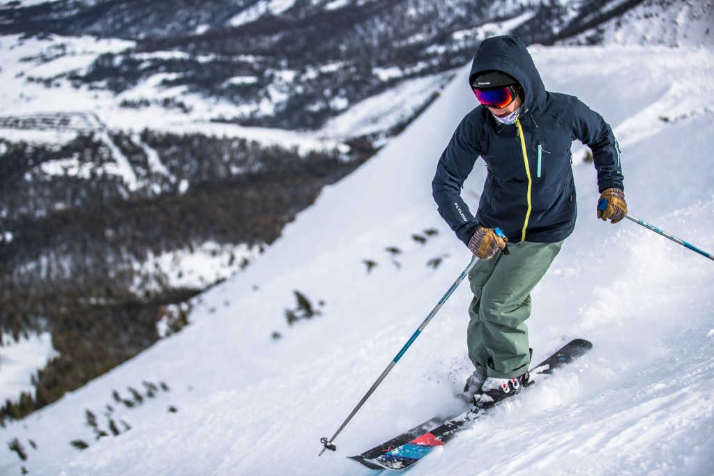 volkl aura - expert skier ladies will love driving these skis around the mountain.