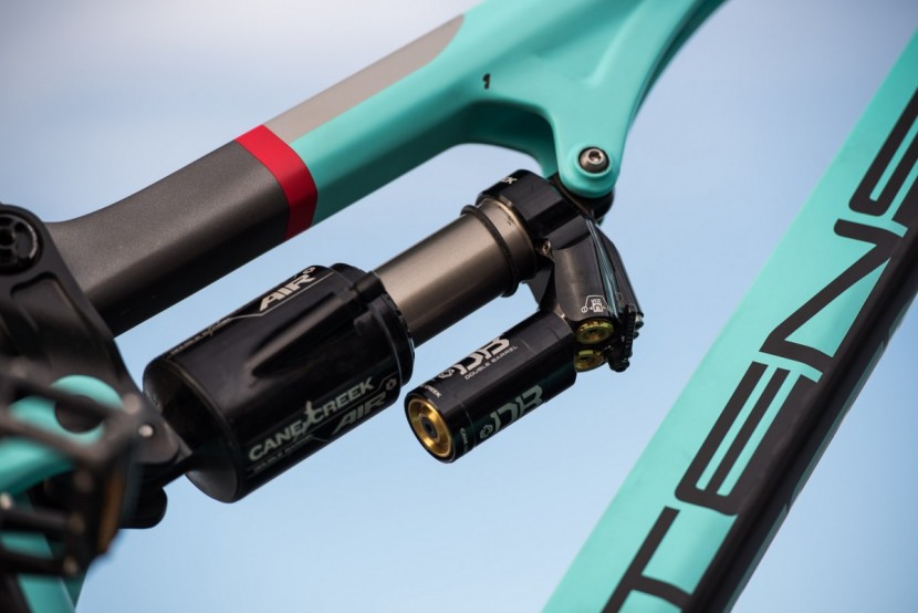 the $300 replacement a cane creek db air cs.