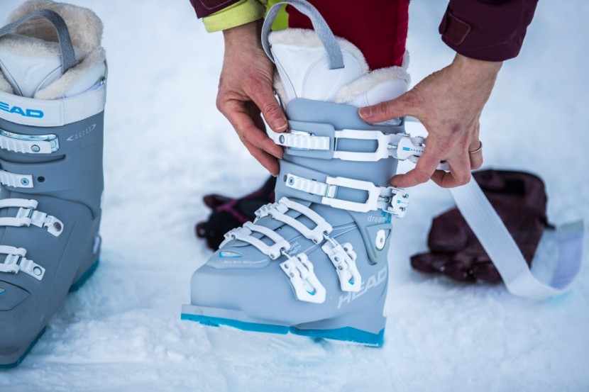 head dream 100 for women - we noticed the head dream 100&#039;s tongue and liner stick up out of the...