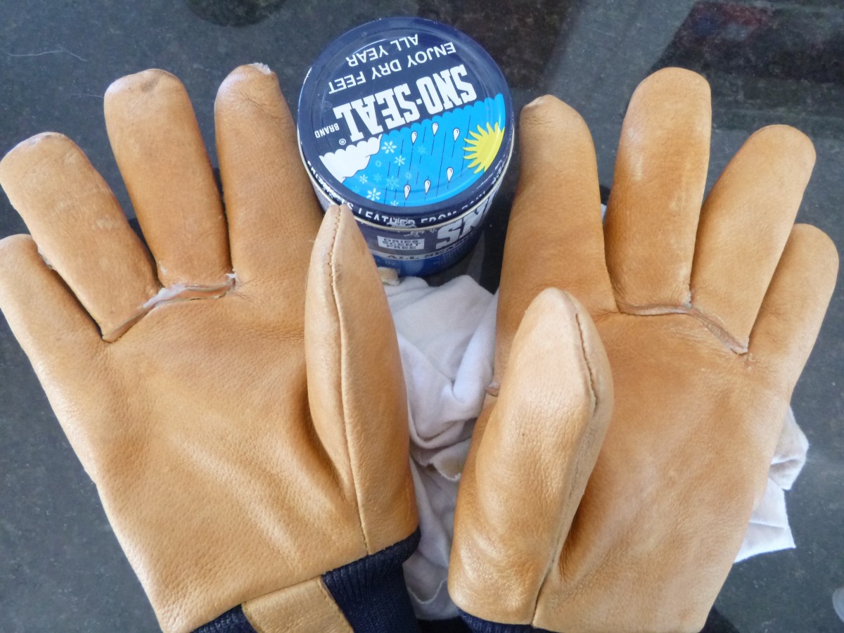 How to Choose Women's Ski Gloves and Mittens GearLab