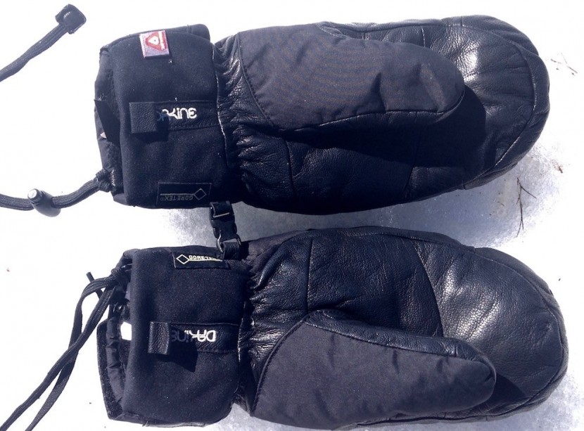 dakine tundra mitt for women - we loved the many features! removable leashes, mitt clips...