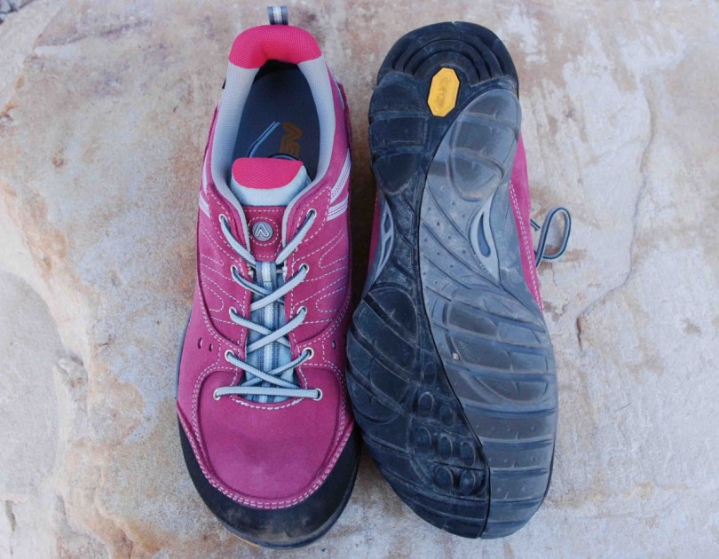 asolo outlaw gv for women - the outlaw has some great features, like a suede upper and rubber...