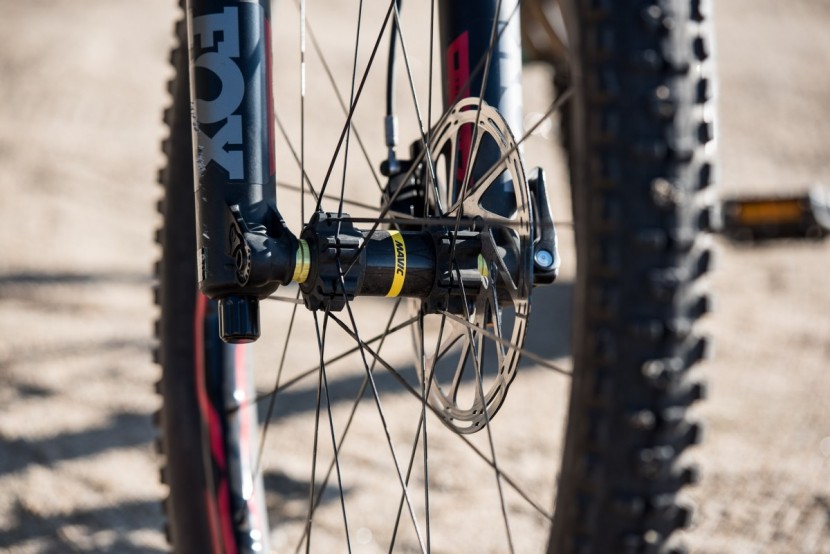 intense recluse pro 2017 - that golden ring is a spacer between a non-boosted wheels and a...