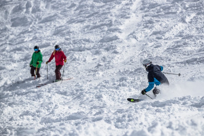 dynastar cham 2.0 97 - showing off the cham&#039;s crud busting abilities.