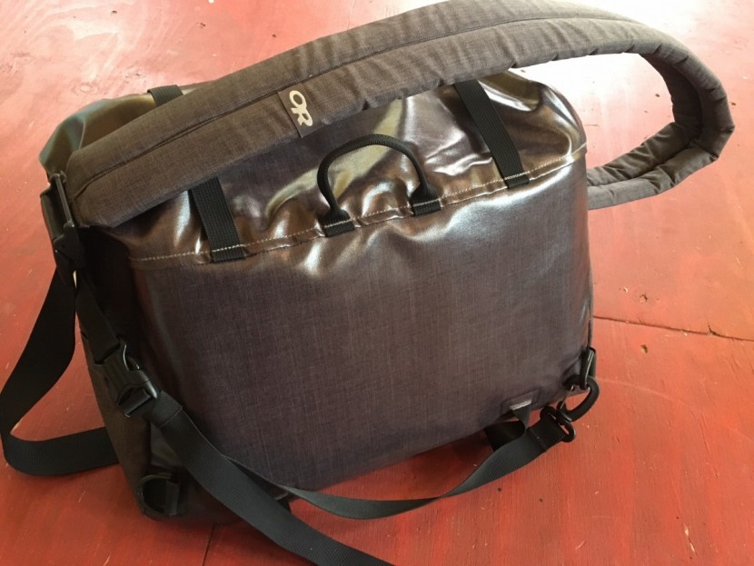 outdoor research rangefinder - the rangefinder messenger bag has a super comfortable shoulder...