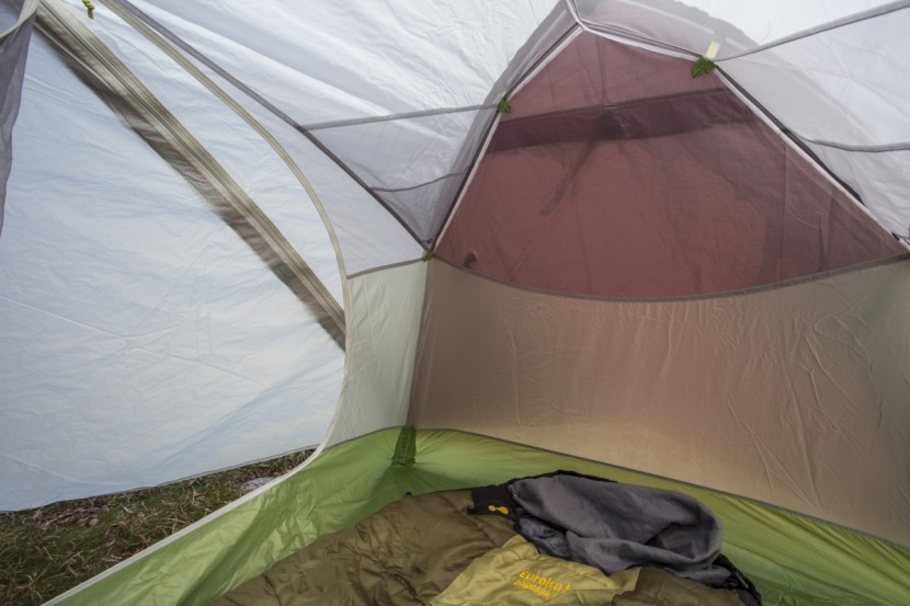 big agnes rattlesnake sl2 mtnglo - the spacious rattlesnake and its vestibule - in all its glory.