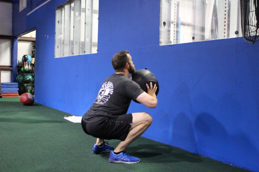 asics conviction x - cycling through wall-ball reps in the sensitive conviction x.