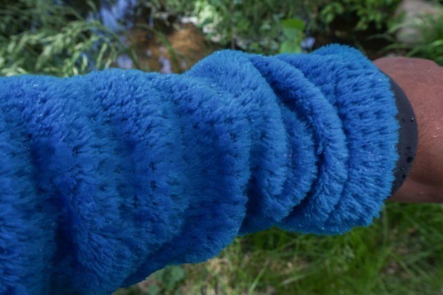 mountain hardwear monkey man grid ii hooded - this fleece will keep you dry only in a light drizzle. heavier...