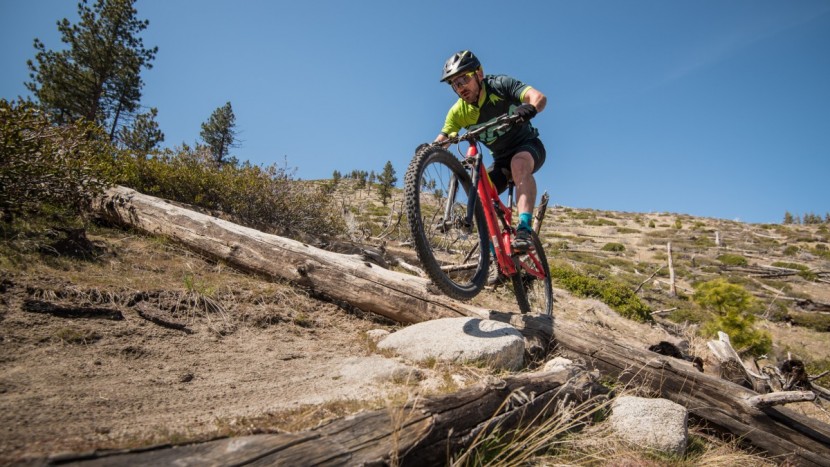 specialized camber comp 29 2017 - a great choice for long days in the saddle, the camber performs well...