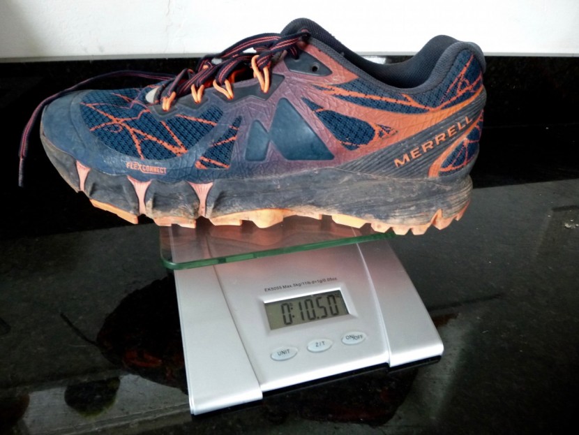 merrell agility peak flex for women - the merrell agility peak flex is a mid-weight shoe.