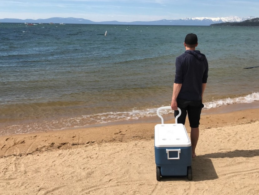 coleman xtreme 5 wheeled 100qt