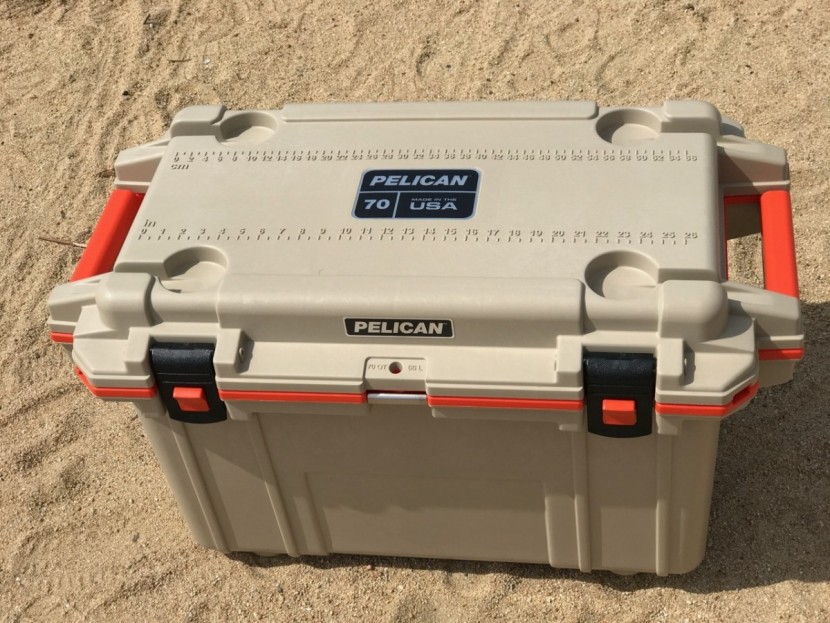 pelican elite 70 - the progear has pelican's trademark super burly latches. in fact...