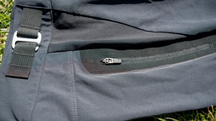 kitsbow a/m - hook and loop waist adjustment and rear facing pockets are well...