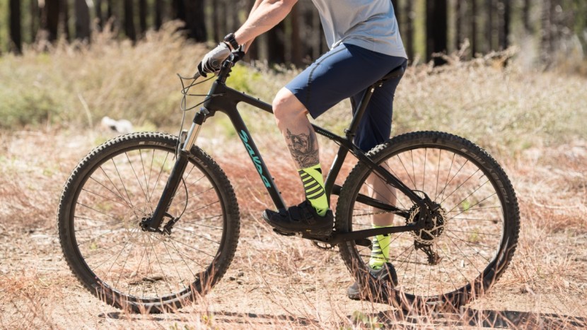 dakine boundary - the snug fit of the dakine boundary makes them ideal for xc use, but...