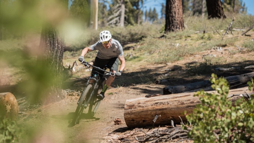 kitsbow a/m - ripping corners in the kitsbow a/m, these shorts just make you want...